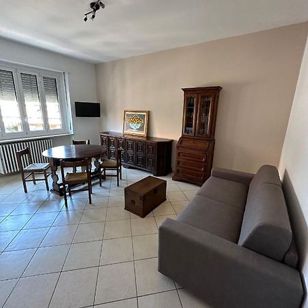 Casa Gino Apartment Asti Bagian luar foto